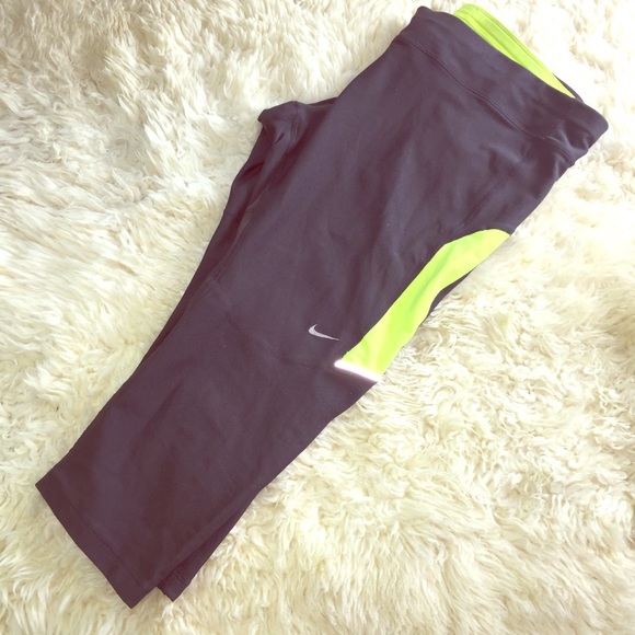 Nike Pants - Nike Dri Fit Capri Running pants  XL